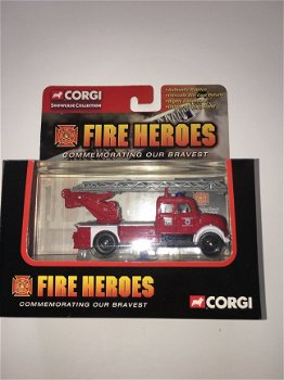 Corgi Fire Heroes Magirus Deuts Deutz brandweer - 0