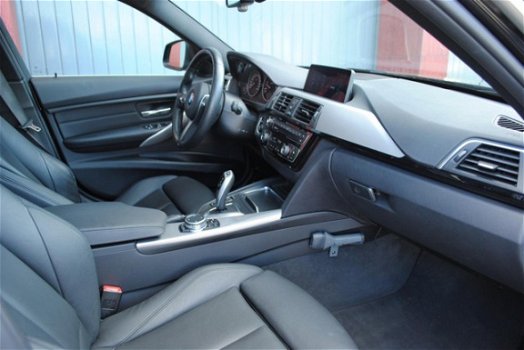 BMW 3-serie Touring - 320d EDE Centennial High Executive - Adaptve Cruise Control - Panoramadak - Le - 1