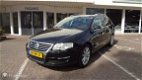 Volkswagen Passat Variant - - 2.0 TDI HIGHLINE - 1 - Thumbnail