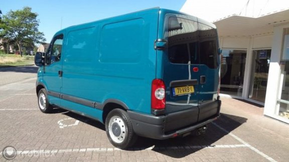 Nissan Interstar - bestel 120.28 2.5 dCi 308L - 1