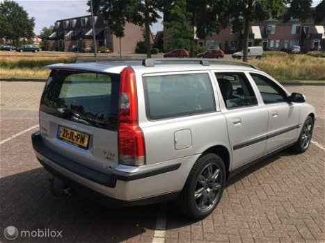 Volvo V70 - - 2.4 T OCEAN RACE Youngtimer - 1