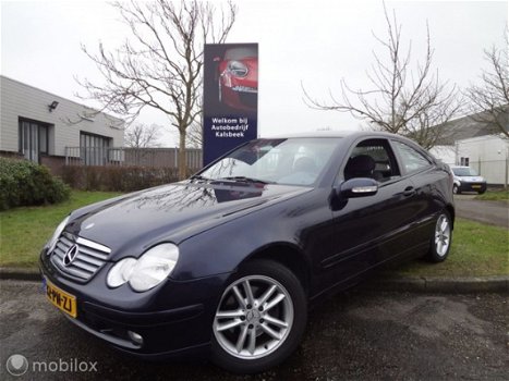 Mercedes-Benz C-klasse Sportcoupé - 200 K - 1