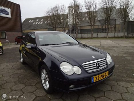 Mercedes-Benz C-klasse Sportcoupé - 200 K - 1