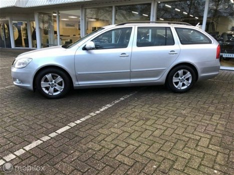 Skoda Octavia Combi - - 1.6 TDI Greenline Business Line - 1