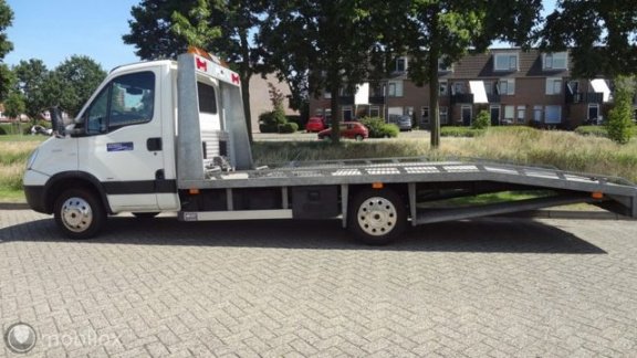 Iveco Daily - - 40 C 15 375 Laadvermogen 1.420 kg. Luchtvering - 1