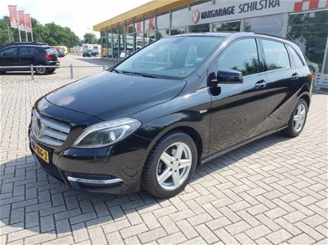 Mercedes-Benz B-klasse - 180 Ambition - 1