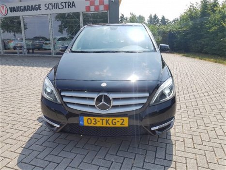 Mercedes-Benz B-klasse - 180 Ambition - 1