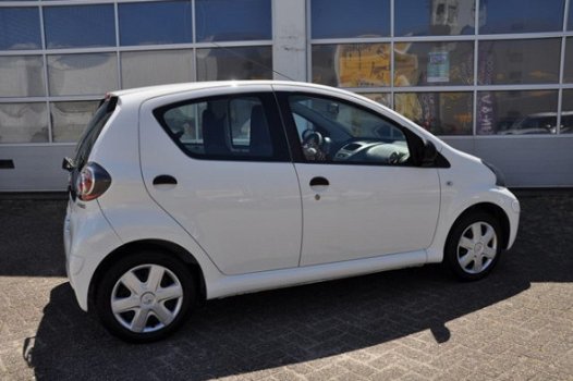 Toyota Aygo - 1.0-12V Cool, dealer onderhouden - 1