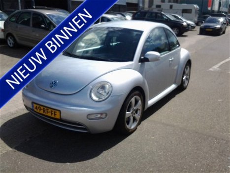 Volkswagen New Beetle - 1.6 - 1