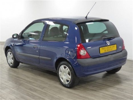 Renault Clio - EXPRESSION/ AUDIO/ OH BOEKJES/ 154.000 KM - 1