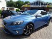 Volvo V40 - 2.0 D2 120pk R-Design Bns Navi, Led, 16''Lmv - 1 - Thumbnail