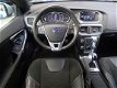 Volvo V40 - 2.0 D2 120pk R-Design Bns Navi, Led, 16''Lmv - 1 - Thumbnail