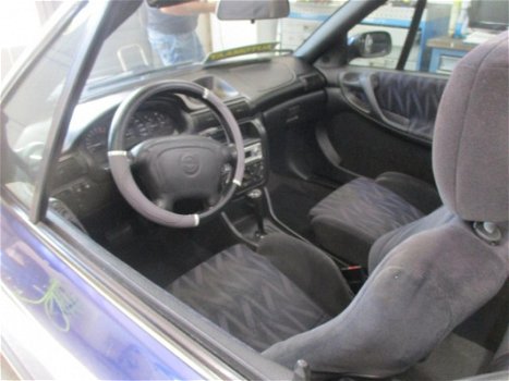 Opel Astra Cabriolet - 1.6i Comfort AUTOMAAT - 1