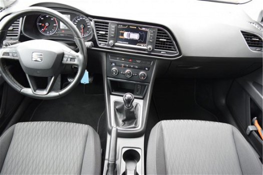 Seat Leon ST - 1.6 TDI Style Connect navigatie, PDC, camera, cruise control, bluetooth, climate cont - 1