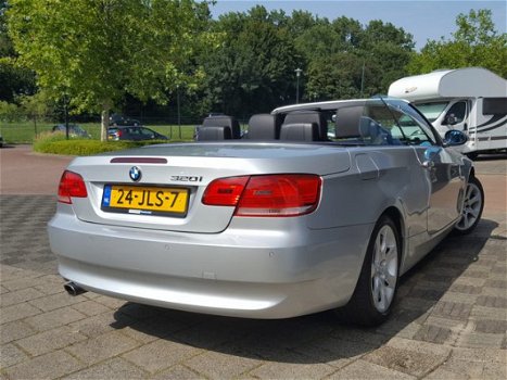 BMW 3-serie Cabrio - 320I 170PK EXECUTIVE SPRING | ORIGINEEL NL | XENON | LEDER+VERWARMD+ELEK. VERST - 1