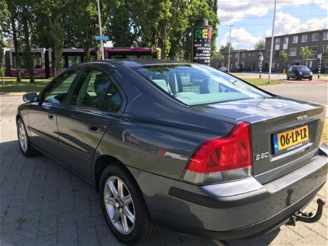 Volvo S60 - 2.4 - 1