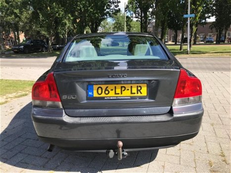 Volvo S60 - 2.4 - 1