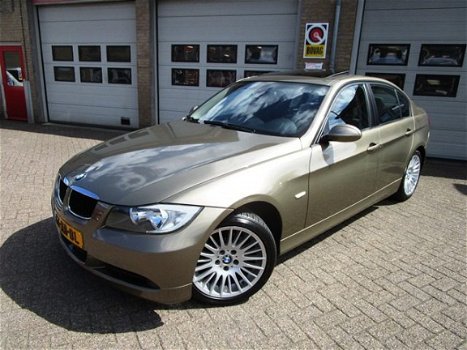 BMW 3-serie - 318i High Executive automaat NL auto - 1