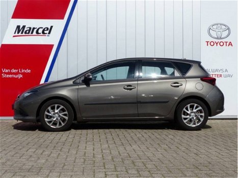 Toyota Auris - 1.2T Aspiration Limited NAVI NL Auto - 1