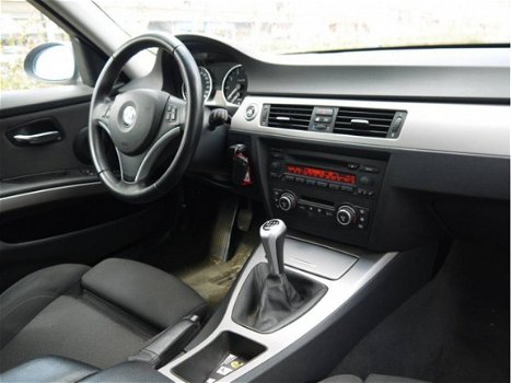 BMW 3-serie Touring - 318i High Executive - 1