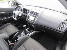 Mitsubishi ASX - 1.6 INTENSE CLEARTEC NAVI | TREKHAAK | RIJKLAAR