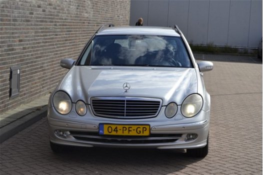 Mercedes-Benz E-klasse Combi - 220 CDI Avantgarde Automaat, airco, Combi EXPORT - 1