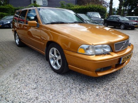 Volvo V70 - AWD 2.3 R Aut - 1