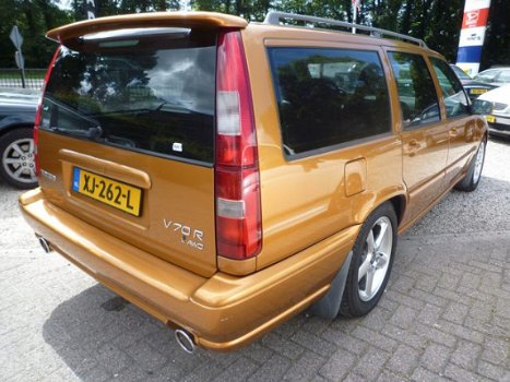 Volvo V70 - AWD 2.3 R Aut - 1