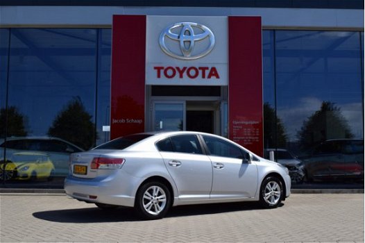 Toyota Avensis - Sedan 1.8 VVTi 147pk Dynamic | Navigatiesysteem Europa | Cruise control | 16'' Lich - 1