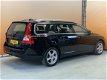 Volvo V70 - 2.5FT Summum 231PK Lage KM-stand Leer Nwe distr riem, - 1 - Thumbnail