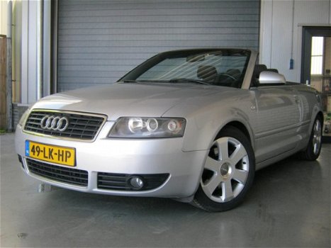 Audi A4 Cabriolet - 2.4i-V6 youngtimer - 1