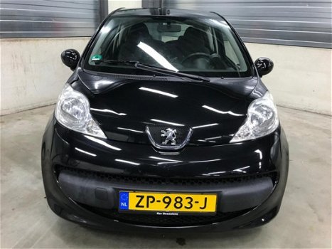 Peugeot 107 - 1.0-12V XR AIRCO NAP koppeling nieuw elec pakket - 1