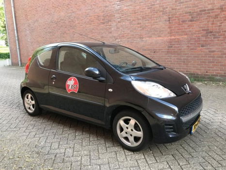 Peugeot 107 - 1.0-12V Accent - 1