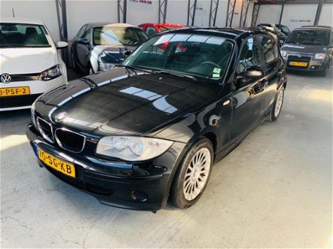 BMW 1-serie - 116i / Nap/ 5 deurs / Airco/ niewe apk - 1