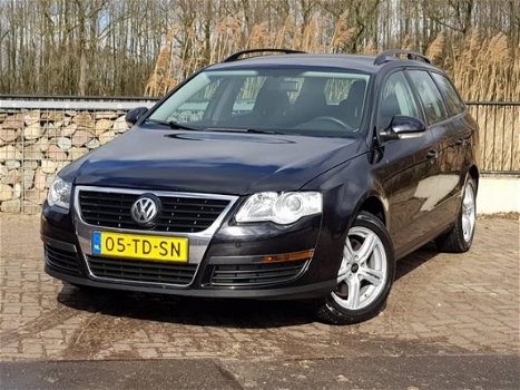 Volkswagen Passat Variant - 2.0 TDI | NAVI | CRUISECONTR | - 1