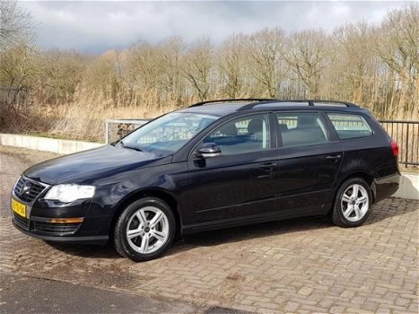 Volkswagen Passat Variant - 2.0 TDI | NAVI | CRUISECONTR | - 1