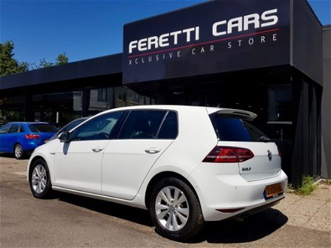 Volkswagen Golf - 1.6 TDI BLUEMOTION HIGHLINE NAVI AIRCO XENON 6VERSN LMV PDC - 1