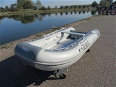Nimarine 390 AL rubberboot - ZO GOED ALS NIEUW -