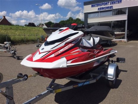 Yamaha Waverunner GP 1800 - 4