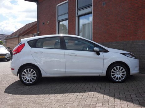 Ford Fiesta - 1.25 Limited 5 deurs | Airco - 1