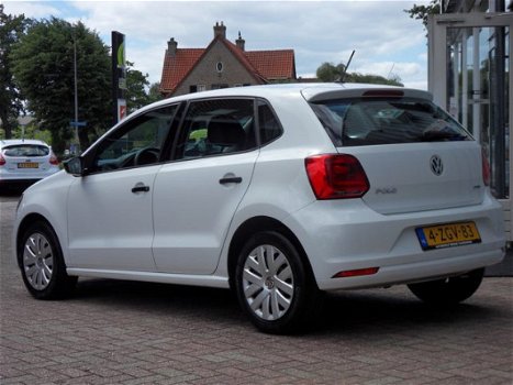 Volkswagen Polo - 1.0 Trendline Nieuw model | Airco - 1