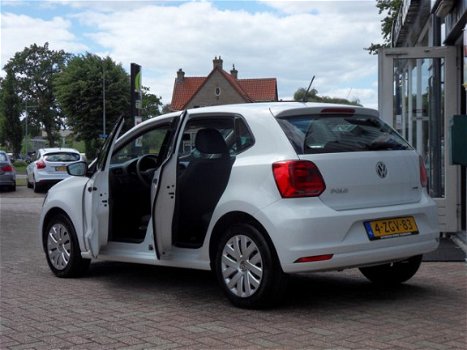 Volkswagen Polo - 1.0 Trendline Nieuw model | Airco - 1