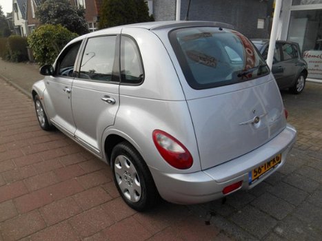 Chrysler PT Cruiser - 2.4i Classic - 1