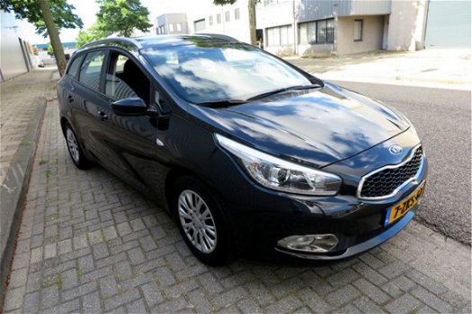 Kia Cee'd - 1.6 GDI ComfortLine /1 Eig/Airco/Cruise/Pdc/NAP/Garantie - 1