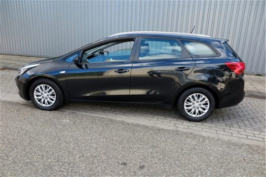 Kia Cee'd - 1.6 GDI ComfortLine /1 Eig/Airco/Cruise/Pdc/NAP/Garantie - 1