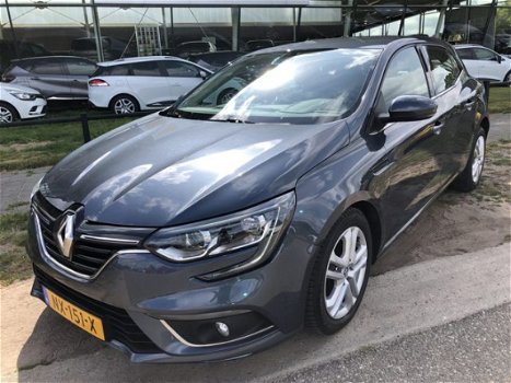 Renault Mégane - 1.5 dCi Eco2 Zen Climate Cruise R-Link - 1