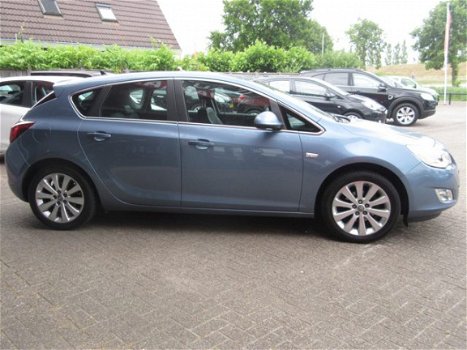 Opel Astra - 1.4 Turbo Cosmo 120-pk | CLIMA-AIRCO | TREKHAAK AFN. | NAVIGATIE | INC. BOVAG GARANTIE - 1