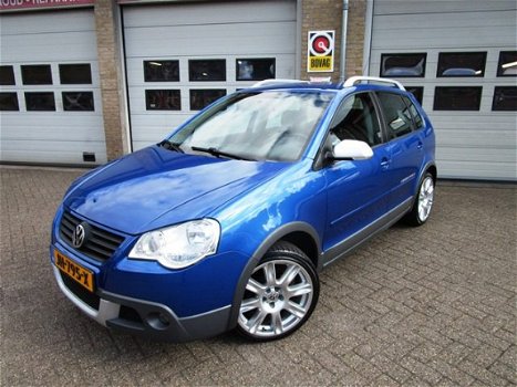 Volkswagen Polo - 1.4-16V Cross - 1