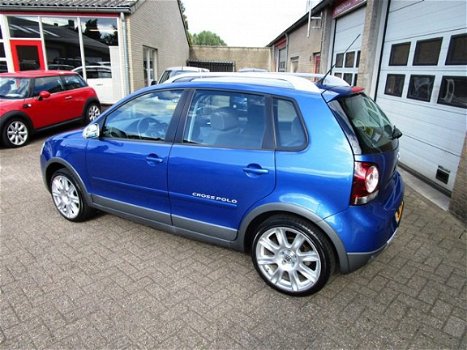 Volkswagen Polo - 1.4-16V Cross - 1