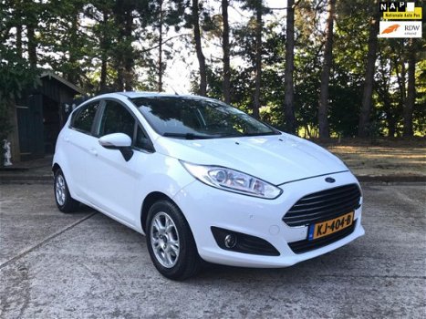 Ford Fiesta - 1.5 TDCi Titanium Lease Edition Navi, PDC, ECC, Nieuwstaat - 1